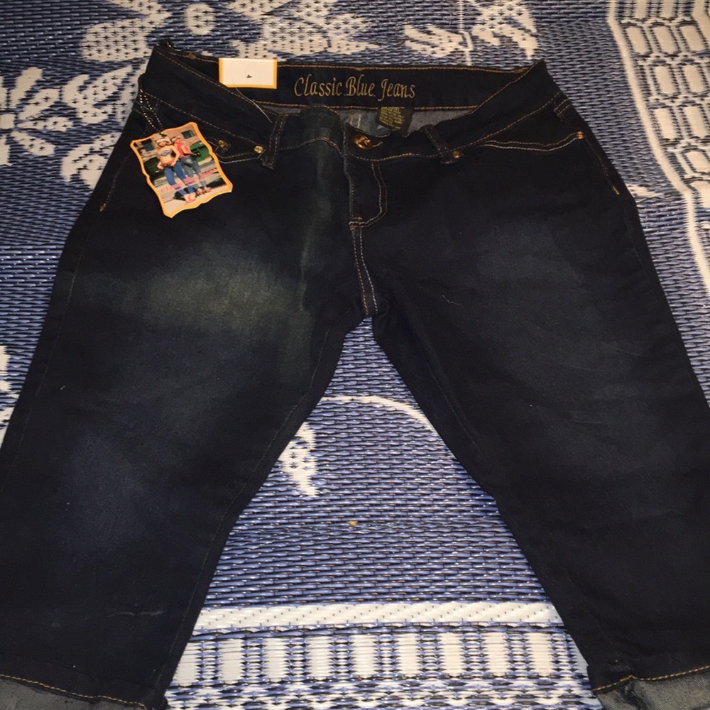 Women’s Capris